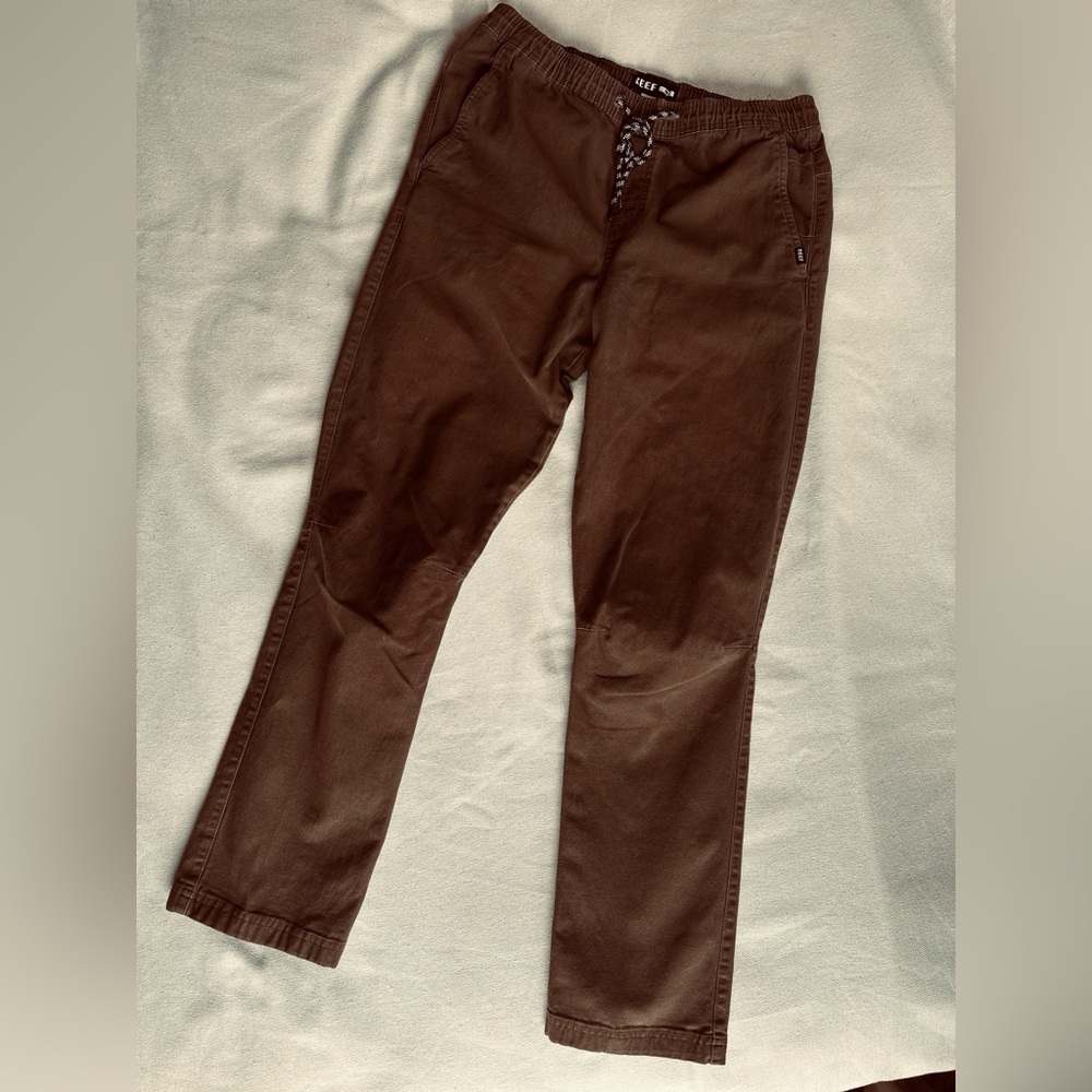 REEF Mathew Twill Elastic Waistband Drawstring Chino Pant | Men’s S
